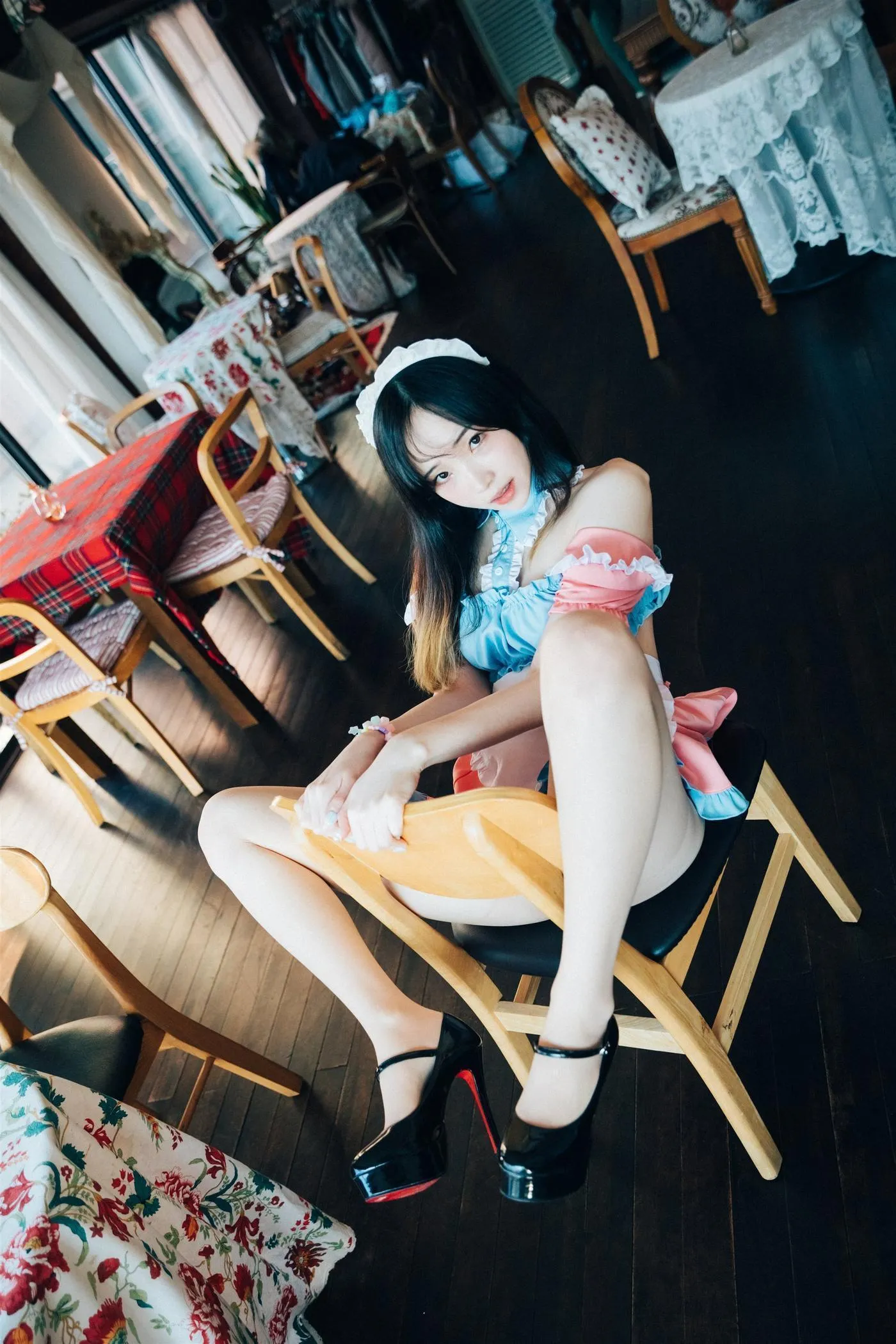Bambi밤비 – NO.88 [Loozy] Cafe Alba[22] [53P]插图2